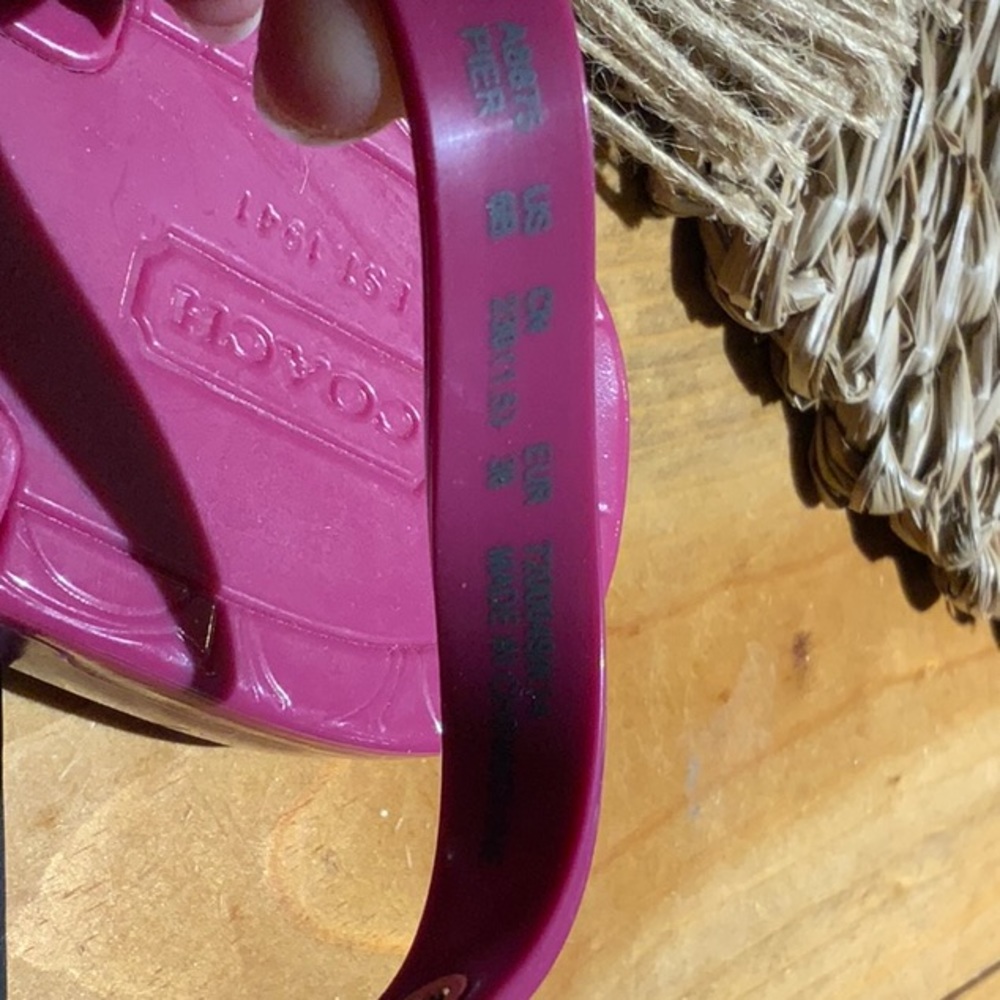 Coach Pink Sandals Size 6 - Picture 6 of 6